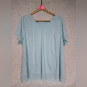 Livi Women's Athletic Top